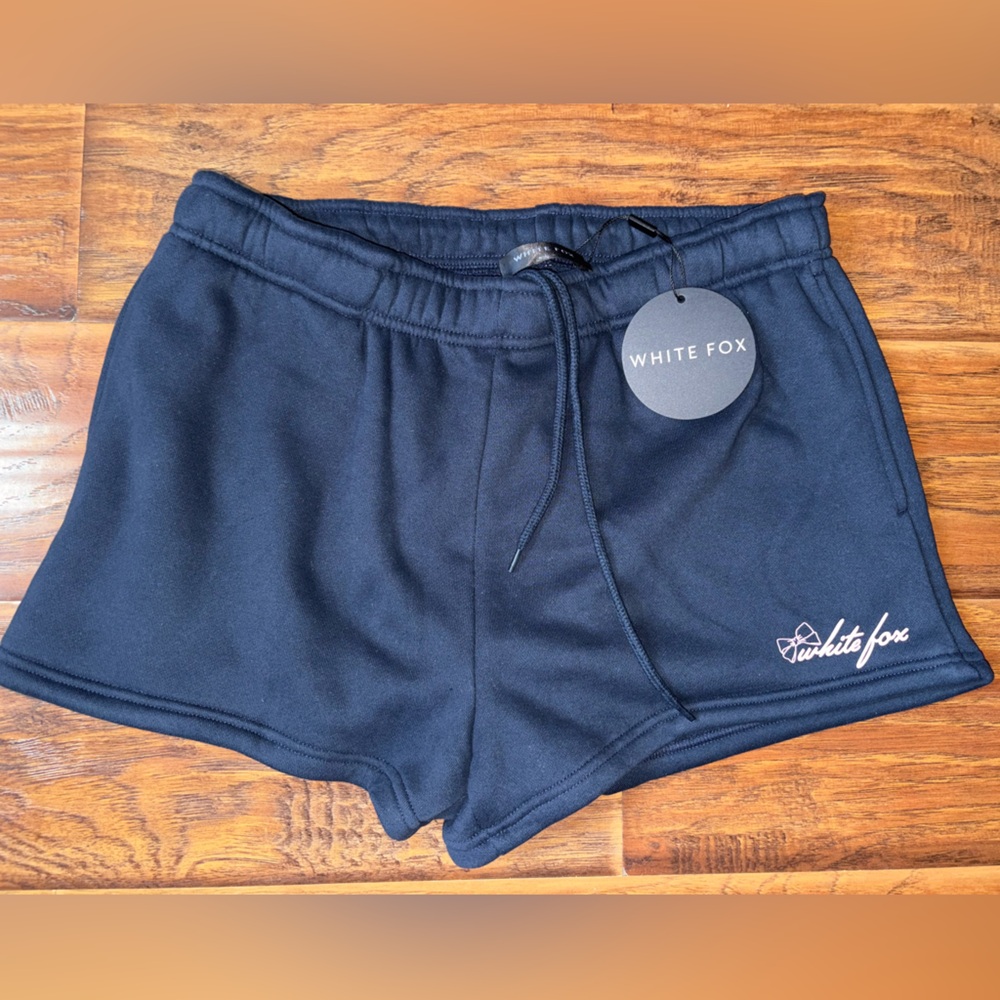 White Fox Boutique NAVY Women's Shorts